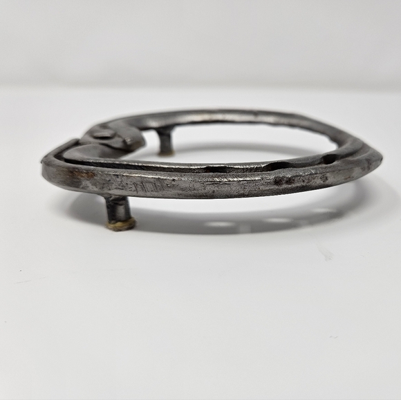 Handmade Horseshoe Trivet - Picture 2 of 6